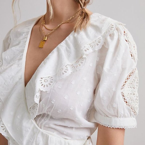 Size M Anthropologie Forever That Girl Lacy Ruffled Wrap Blouse Style N - Picture 4 of 9